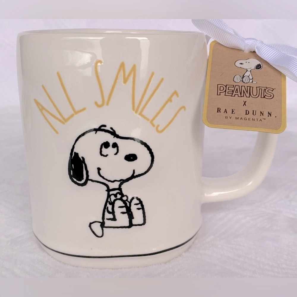 Rae Dunn X Peanuts Snoopy All Smiles Coffee Mug